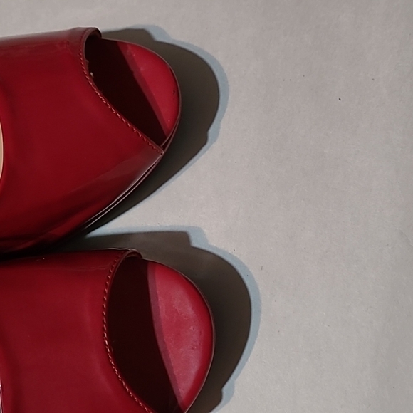 Women's Andrew Geller High Heels 👠 Red NWT - Picture 7 of 13